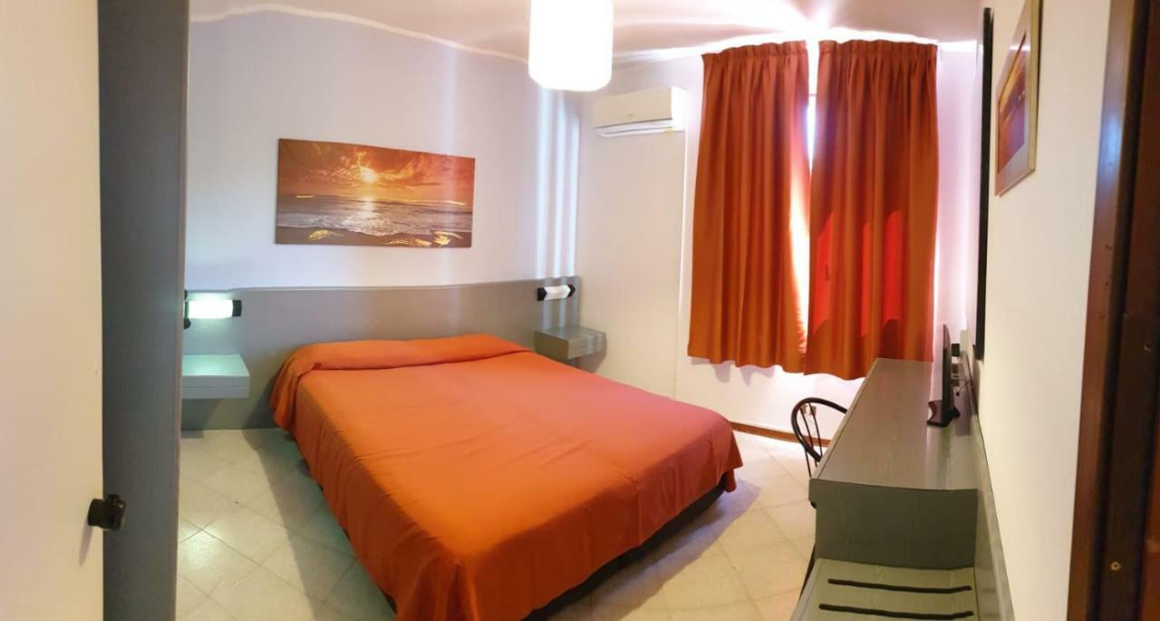 Residence Calaghena Монтепаоне Екстериор снимка